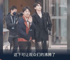 九游会网址 - TheShy重返赛场，重要助攻首场状态出色，G2观众沸腾！