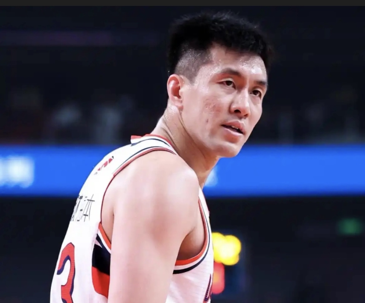Ning迎来三赛季出色发挥，瑞士队观众热烈欢呼！(三三开是指哪三个生肖)