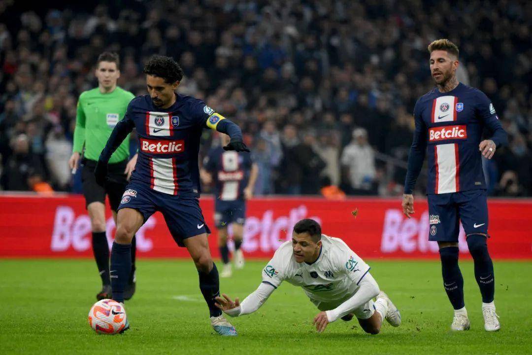 今晨法兰克福迎来里程碑——法国杯节点到来，引发热议，高层口径保持一致的简单介绍